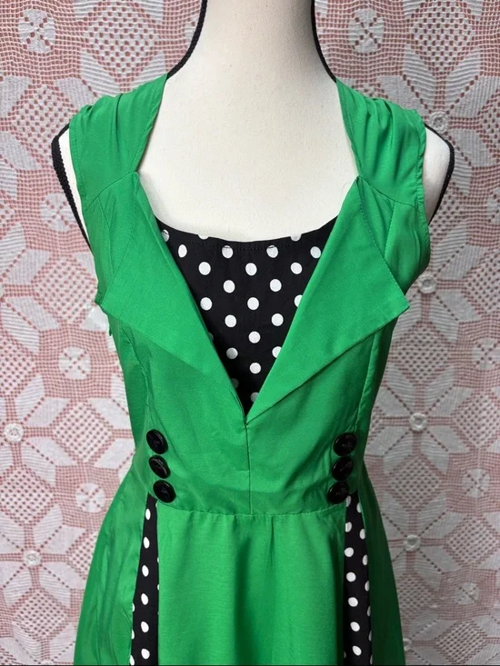 Green & Polka Dot Fit & Flare Dress Sz Sm - Picture 3 of 10